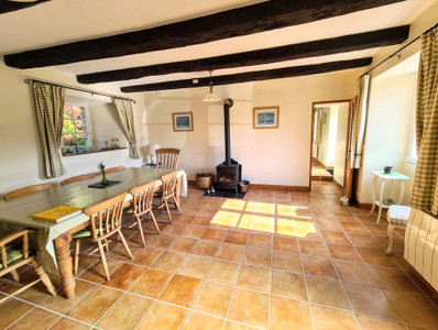 French property for sale in Saint-Pierre-des-Landes, Mayenne - €325,000 - photo 4