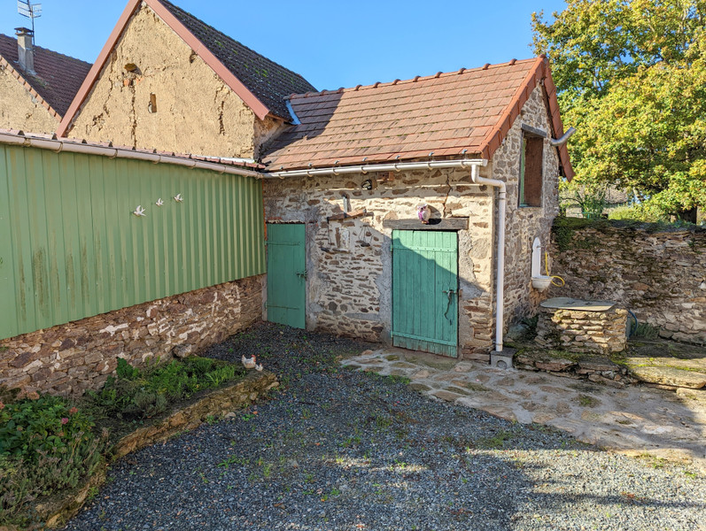French property for sale in Sainte-Sévère-sur-Indre, Indre - &#8364;194,400 - photo 6