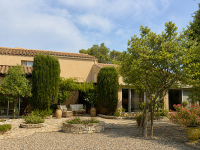 French property for sale in Narbonne, Aude - €490,000 - photo 2