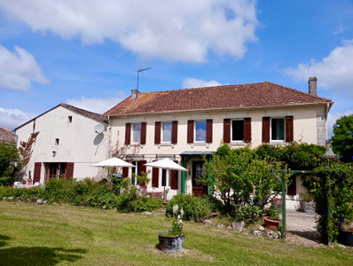 house for sale in Charente-Maritime