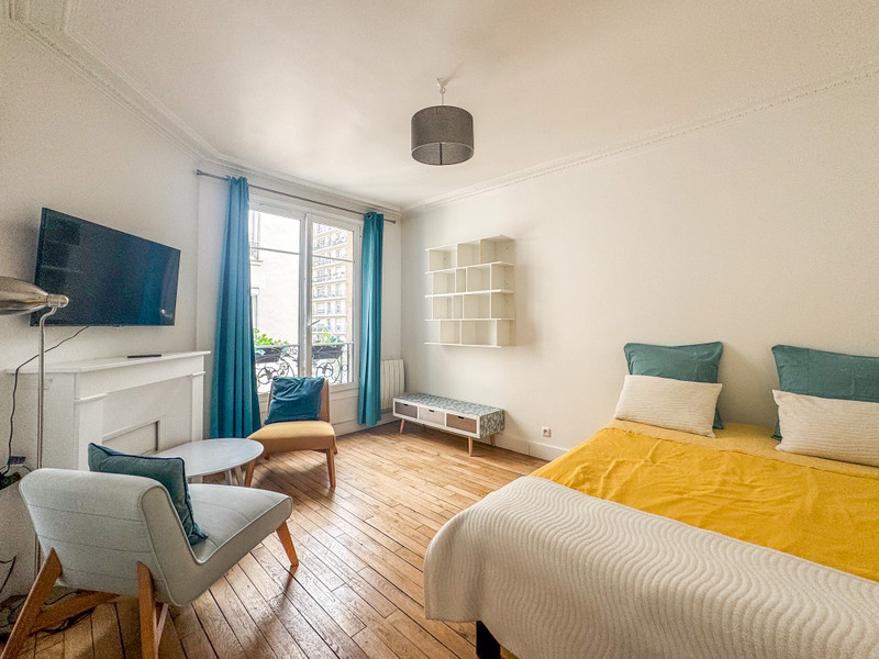 French property for sale in Paris 15e Arrondissement, Paris - €315,000 - photo 1