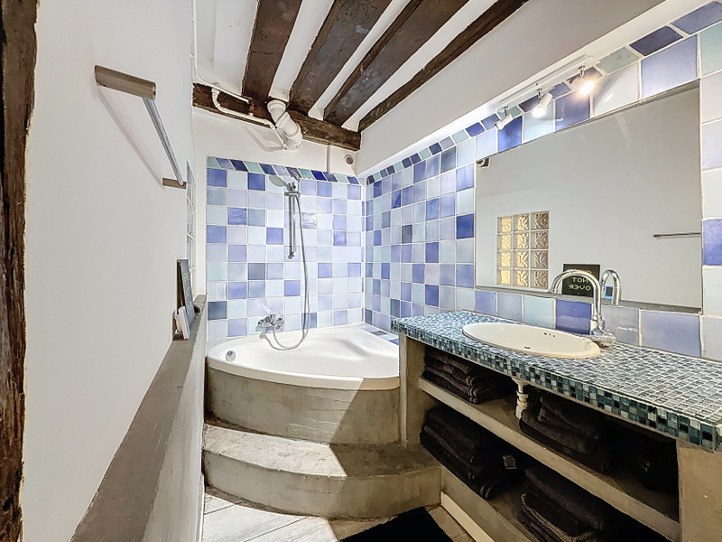 French property for sale in Paris 4e Arrondissement, Paris - €995,000 - photo 10