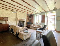 Propriété à vendre à Loubillé, Deux-Sèvres - 172 800 € - photo n°3