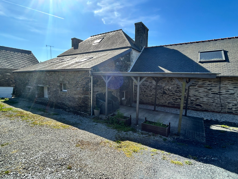 French property for sale in Caurel, Côtes-d'Armor - €172,800 - photo 14