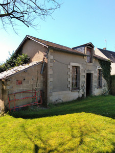 French property for sale in Ciron, Indre - €19,100 - photo 2