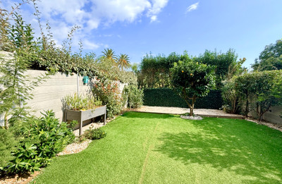 French property for sale in Antibes, Alpes-Maritimes - €490,000 - photo 9