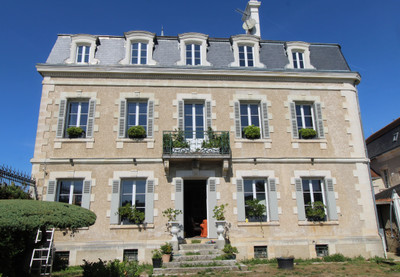 house for sale in Vienne