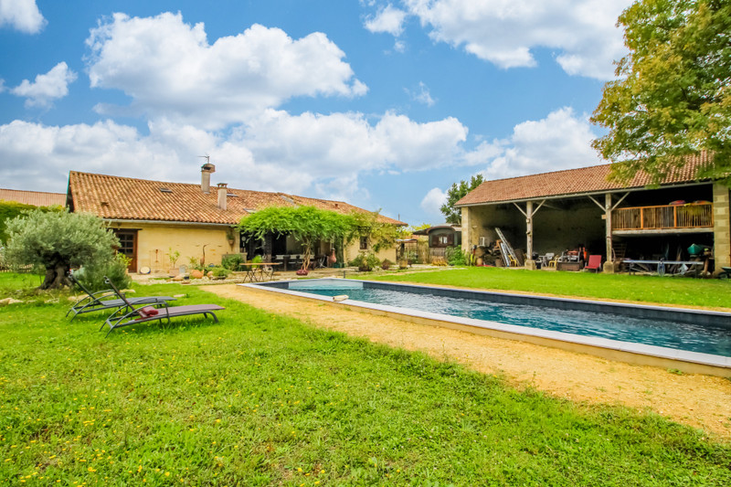 Maison à vendre à Villefollet, Deux-Sèvres - 371.000 € - photo 1