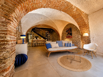 Maison à vendre à Claira, Pyrénées-Orientales, Languedoc-Roussillon, avec Leggett Immobilier
