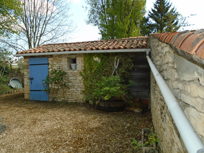 French property for sale in Payroux, Vienne - &#8364;95,000 - photo 10