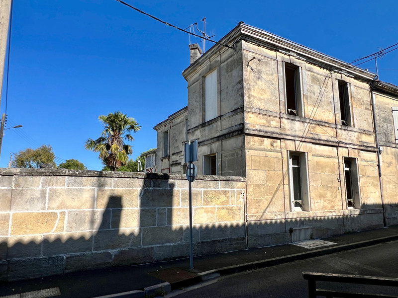 French property for sale in Cognac, Charente - €200,000 - photo 12