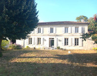 houses and homes for sale inSaint-Même-les-CarrièresCharente Poitou_Charentes