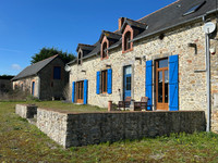 houses and homes for sale inTorcé-Viviers-en-CharnieMayenne Pays_de_la_Loire