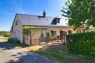 French property for sale in Baugé-en-Anjou, Maine-et-Loire - €210,600 - photo 9