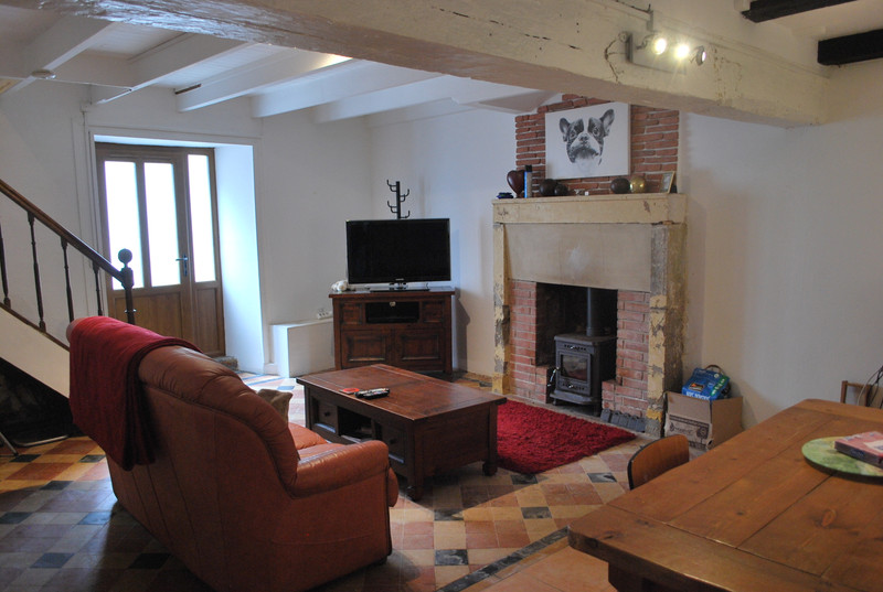 French property for sale in L'Isle-Jourdain, Vienne - €50,000 - photo 2