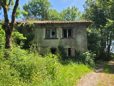 Maison à vendre à Saint-Junien, Haute-Vienne, Limousin, avec Leggett Immobilier