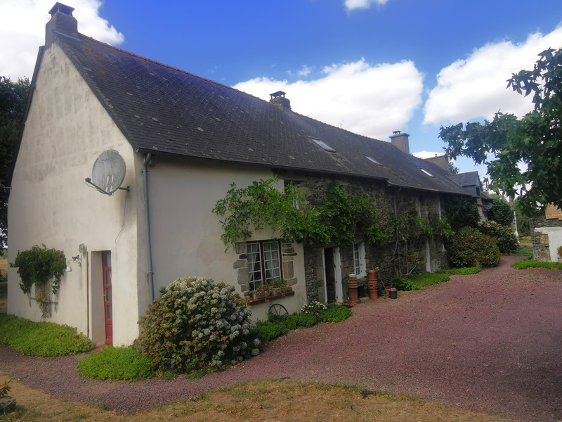 French property for sale in Néant-sur-Yvel, Morbihan - €500,000 - photo 12