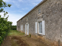property to renovate for sale in MaillezaisVendée Pays_de_la_Loire