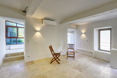 French property for sale in Simiane-la-Rotonde, Alpes-de-Haute-Provence - €187,000 - photo 4