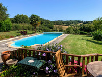 Maison à vendre à Chalais, Charente - 344.650 € - photo 2