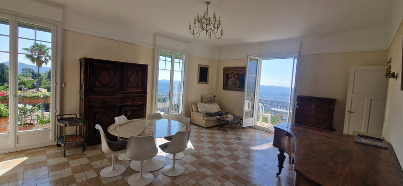 French property for sale in Grasse, Alpes-Maritimes - €374,000 - photo 9