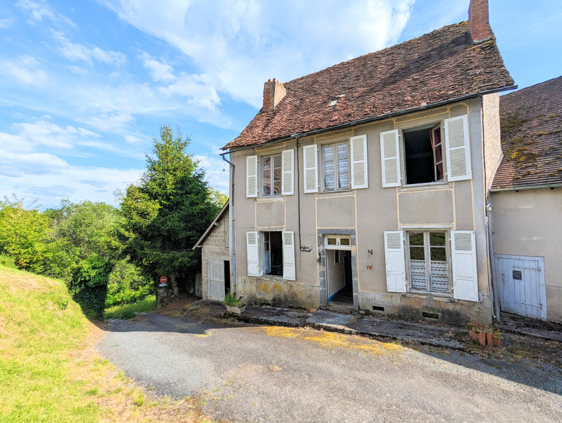 Maison à vendre à Ségur-le-Château, Corrèze - 99 000 € - photo 1