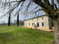 Maison à vendre à Saint-Émilion, Gironde - 470.000 € - photo 1