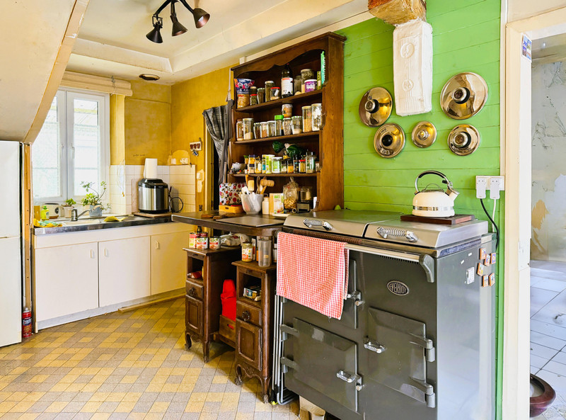 French property for sale in Lignières-Orgères, Mayenne - €33,000 - photo 2
