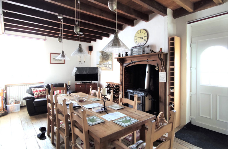 French property for sale in Le Teilleul, Manche - €142,890 - photo 1