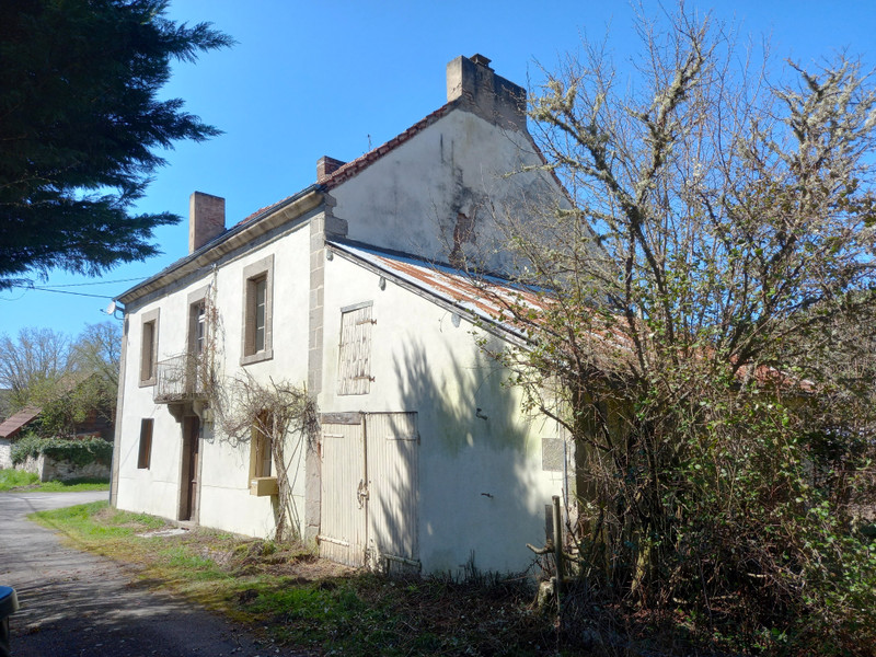 Maison à Lavaveix-les-Mines, Creuse - photo 1