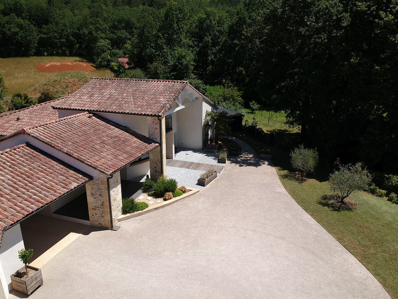French property for sale in Prayssac, Lot - €698,000 - photo 3