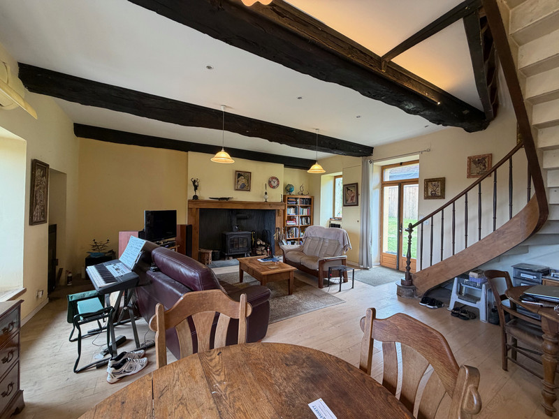 French property for sale in Anlhiac, Dordogne - €299,600 - photo 5