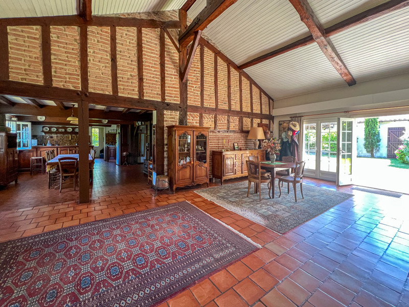 French property for sale in Seignosse, Landes - €1,575,000 - photo 2