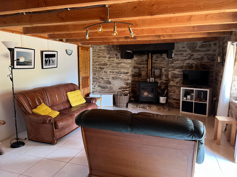 French property for sale in Camors, Morbihan - €185,000 - photo 1