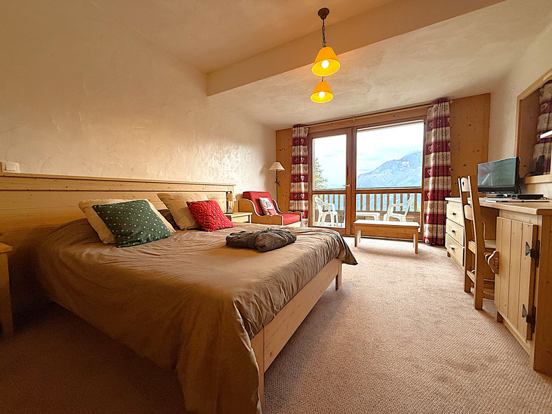French property for sale in Montvalezan, Savoie - €1,300,000 - photo 8