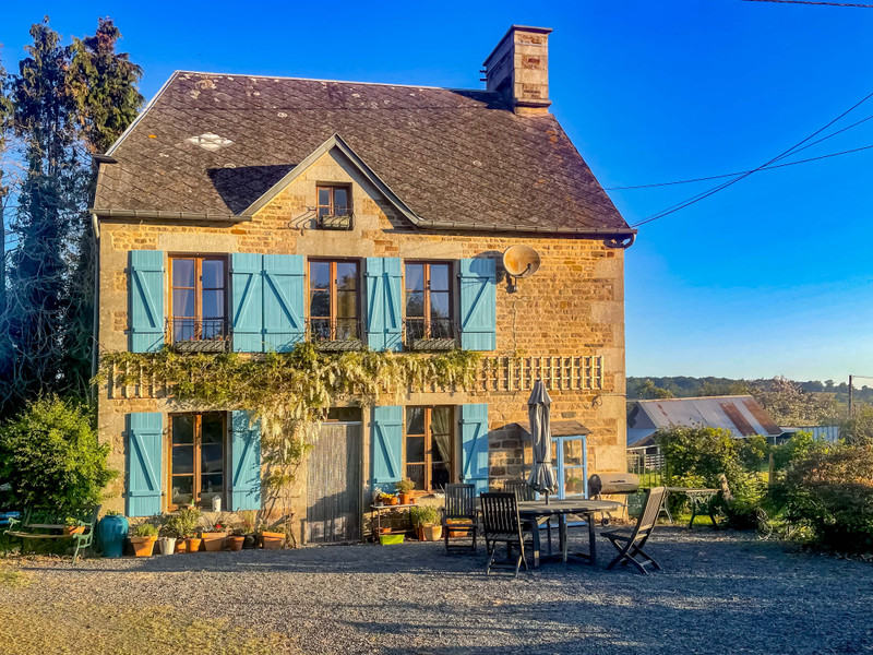 French property for sale in Landelles-et-Coupigny, Calvados - €247,000 - photo 0