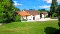 Propriété à vendre à Juignac, Charente - 675 000 € - photo n°1