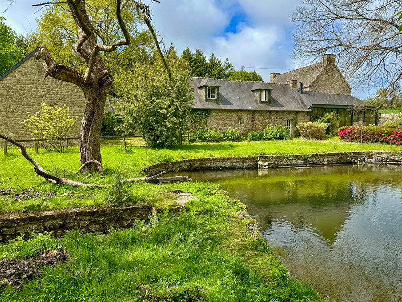 Propriété à vendre à Ploumilliau, Côtes-d'Armor - 575 850 €