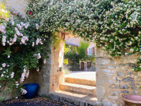 Maison à vendre à Val-de-Bonnieure, Charente - 320.000 € - photo 2