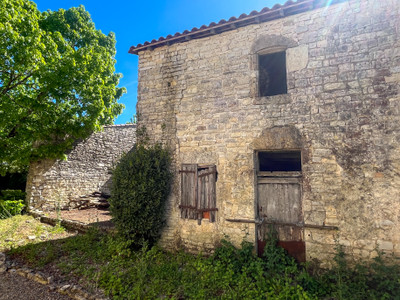 French property for sale in Villejoubert, Charente - €119,900 - photo 9