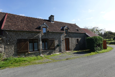 Maison à vendre à Les Monts d'Andaine, Orne, Basse-Normandie, avec Leggett Immobilier