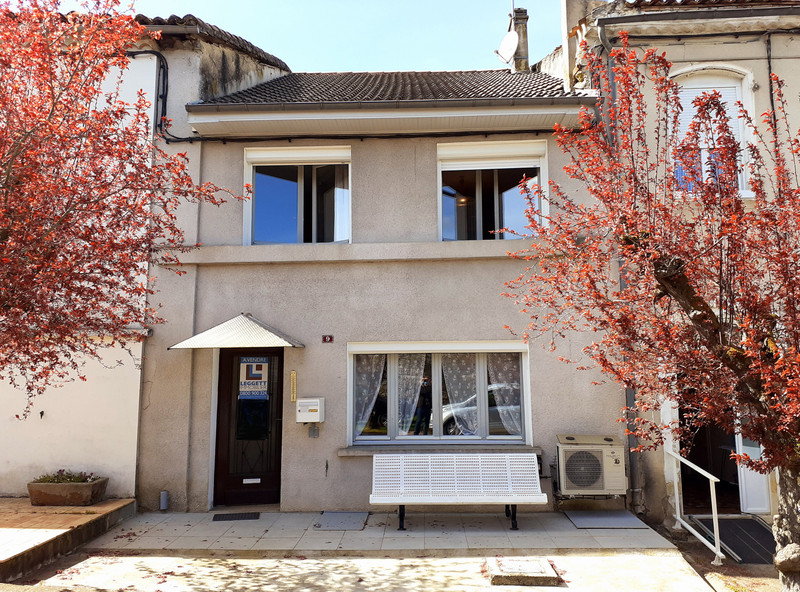 House for sale in Sos LotetGaronne Twobedroom village house with
