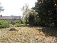 Maison à vendre à La Petite-Marche, Allier - 60.000 € - photo 7
