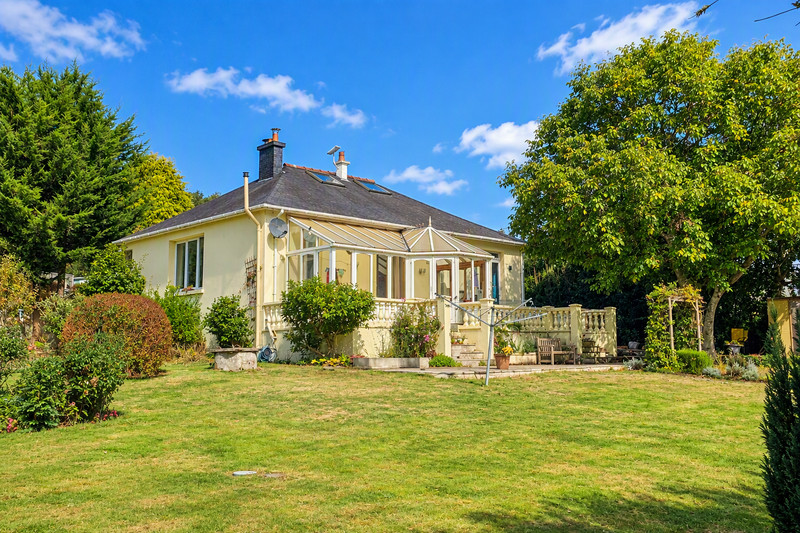 French property for sale in Bon Repos sur Blavet, Côtes-d'Armor - €214,000 - photo 0