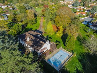 Maison à vendre à Angoulême, Charente, Poitou-Charentes, avec Leggett Immobilier