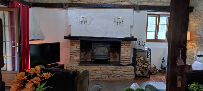 French property for sale in Chatain, Vienne - €172,800 - photo 3