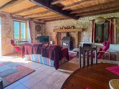French property for sale in Londigny, Charente - €162,000 - photo 2