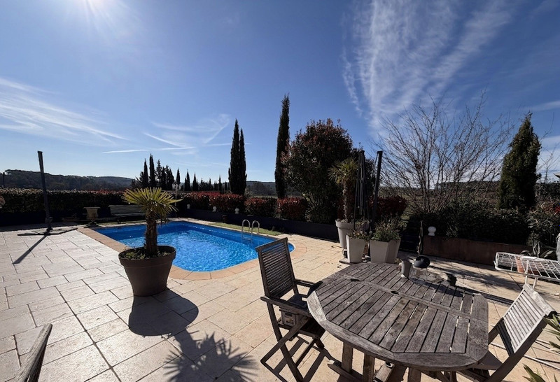 French property for sale in Cotignac, Var - €636,000 - photo 1