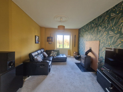 French property for sale in Trébrivan, Côtes-d'Armor - €157,650 - photo 2