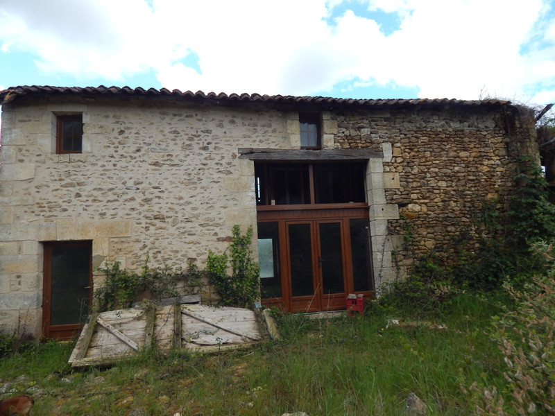 French property for sale in Édon, Charente - €77,000 - photo 8